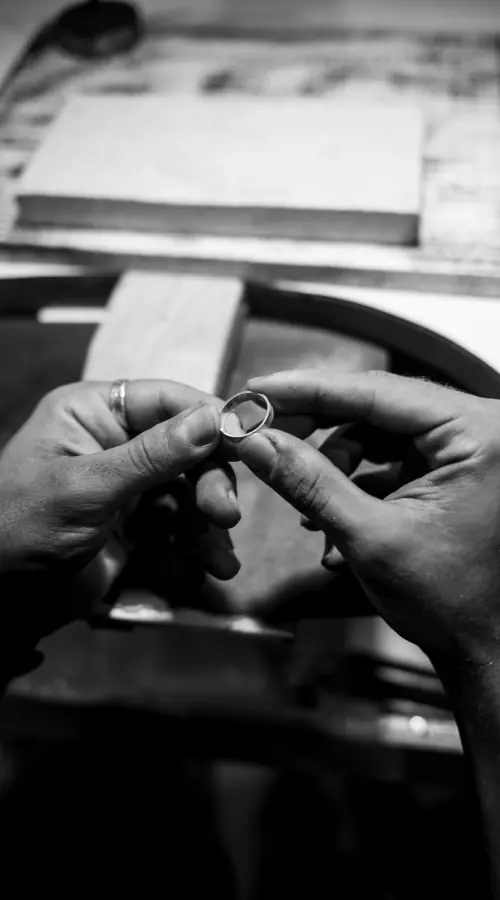 Hand-finishing a ring